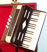 miniature accordian
