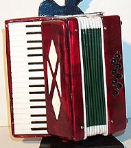 miniature accordian